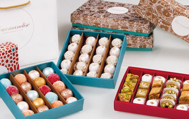 Coffret gourmand noir, Les assortiments de chocolats gourmands, Gourmandise  Tunisie