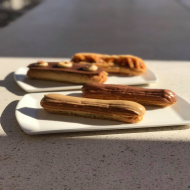 Eclair café